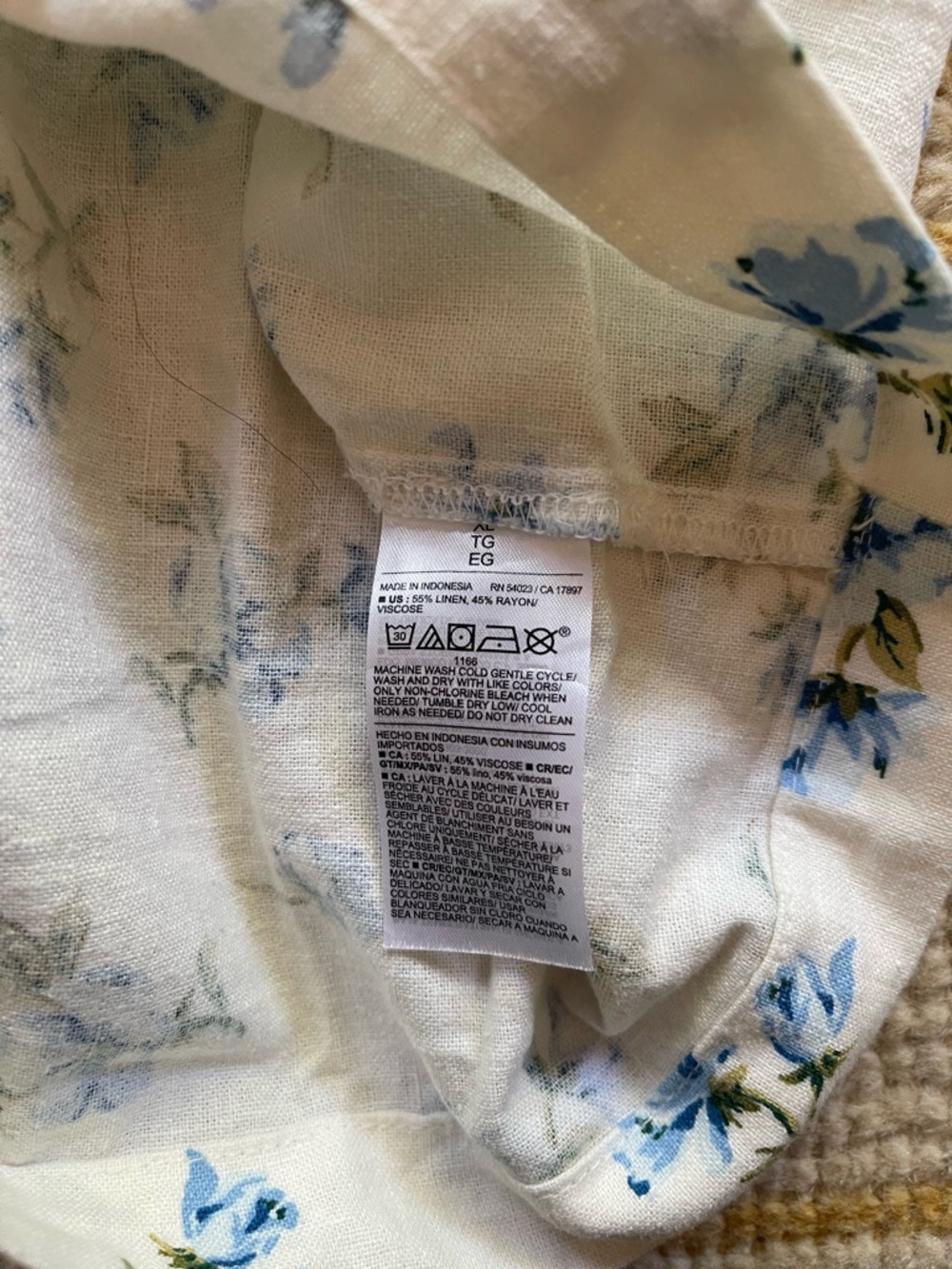 Women's Floral White and Blue Linen Top & Mini Skort - Picture 5 of 6